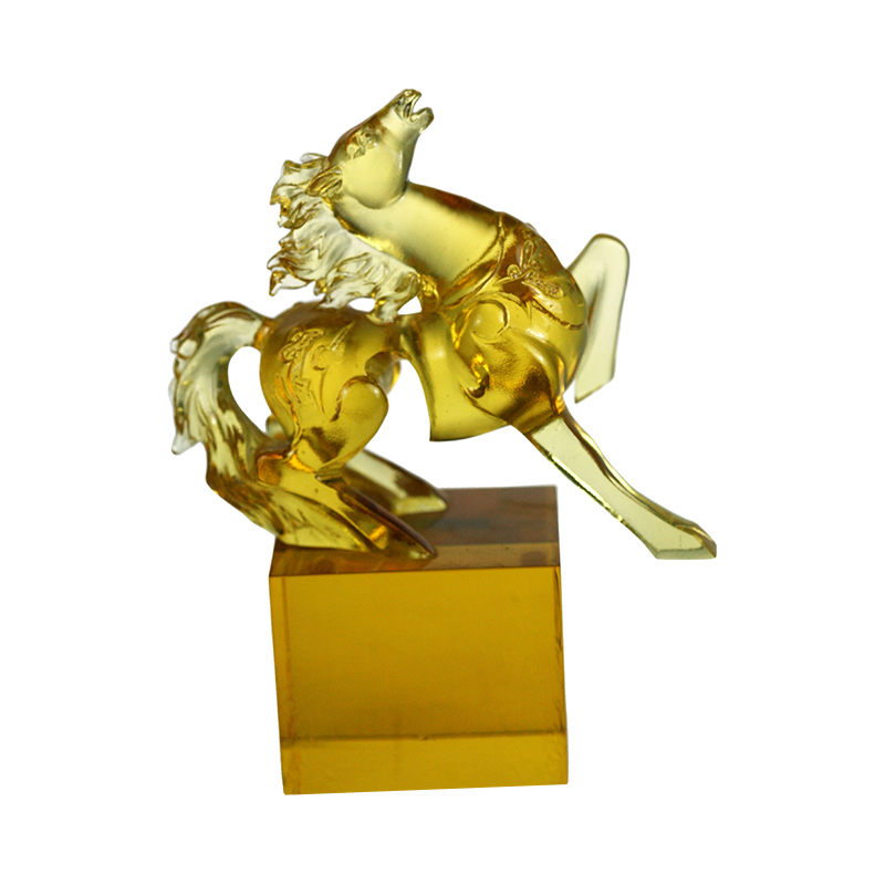 Adorno de sello de cristal de caballo dorado