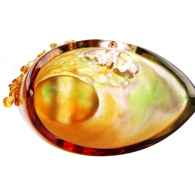 Decoraciones para el hogar Flor de ciruelo Diseño tallado Florero de vidrio ámbar